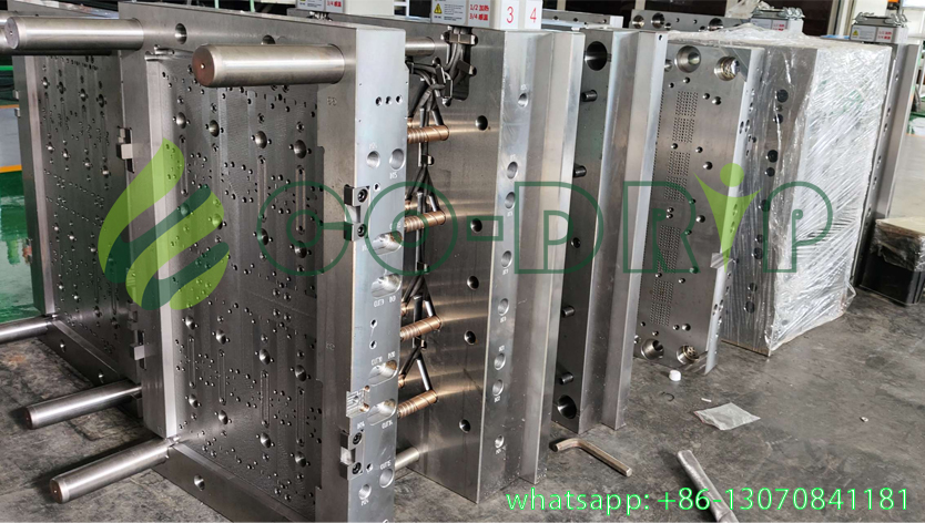 flat drip mold and round dripper mold.jpg